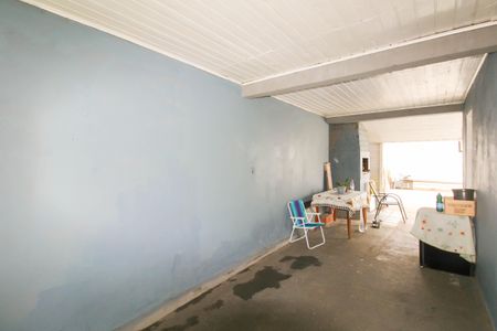 Casa à venda com 55m², 2 quartos e 1 vagaÁrea externa