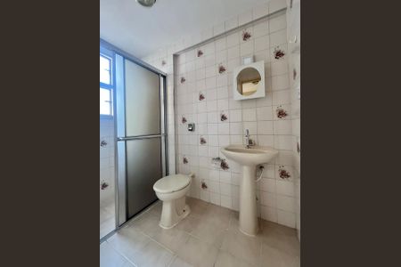 Banheiro de apartamento para alugar com 1 quarto, 34m² em Centro, Campinas