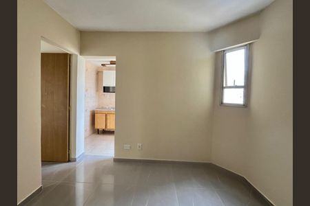 Sala de apartamento para alugar com 1 quarto, 34m² em Centro, Campinas