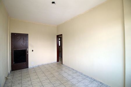 Sala de apartamento para alugar com 3 quartos, 65m² em Vista Alegre, Rio de Janeiro