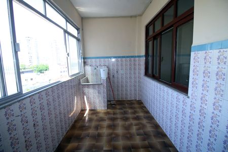 Apartamento para alugar com 65m², 3 quartos e 1 vagaÁrea de Serviço
