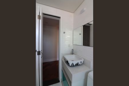 Apartamento para alugar com 110m², 2 quartos e 2 vagasBanheiro Social 2