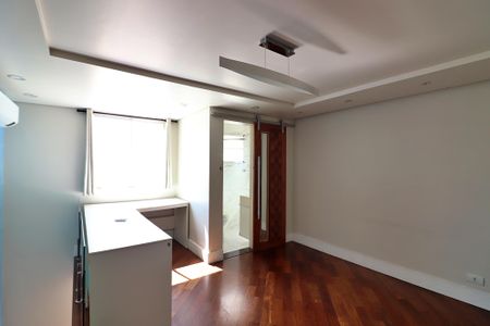 Apartamento para alugar com 110m², 2 quartos e 2 vagasSala de TV