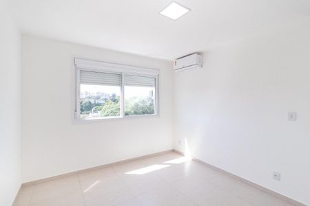 Quarto  de apartamento para alugar com 1 quarto, 52m² em Azenha, Porto Alegre