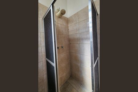 Apartamento para alugar com 60m², 2 quartos e sem vagaBanheiro 