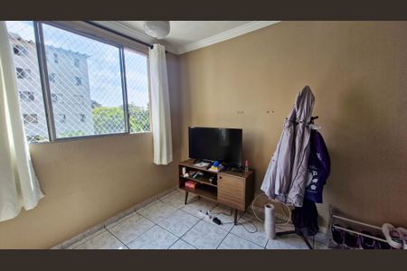 Sala de apartamento para alugar com 3 quartos, 73m² em Vila Sao Jose (cidade Dutra), São Paulo
