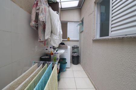 Apartamento à venda com 67m², 3 quartos e 1 vagaÁrea de Serviço