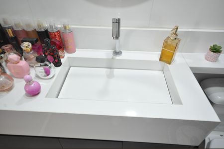 Apartamento à venda com 68m², 3 quartos e 1 vagaBanheiro Social