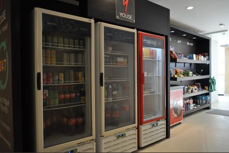 Apartamento à venda com 68m², 3 quartos e 1 vagaMini Market