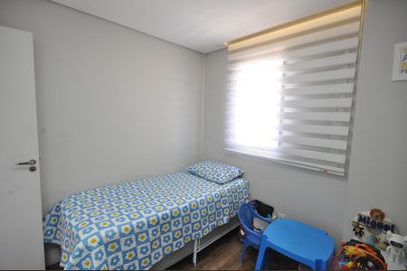 Apartamento à venda com 68m², 3 quartos e 1 vagaQuarto 2