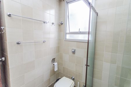Apartamento à venda com 78m², 3 quartos e 1 vaga Apartamento à venda com 78m², 3 quartos e 1 vagaBanheiro Social