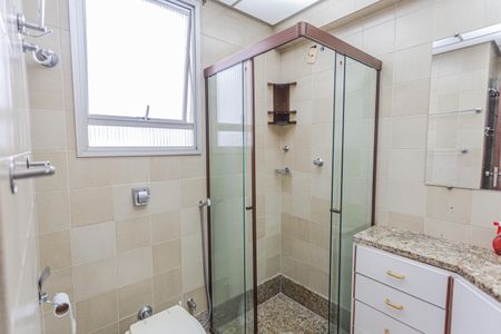 Apartamento à venda com 78m², 3 quartos e 1 vaga Apartamento à venda com 78m², 3 quartos e 1 vagaBanheiro Social
