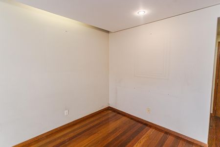 Apartamento à venda com 78m², 3 quartos e 1 vaga Apartamento à venda com 78m², 3 quartos e 1 vagaSala