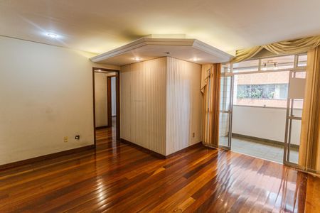 Apartamento à venda com 78m², 3 quartos e 1 vaga Apartamento à venda com 78m², 3 quartos e 1 vagaSala