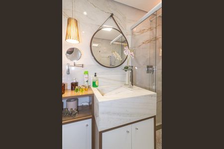 Apartamento à venda com 207m², 4 quartos e 3 vagas Apartamento à venda com 207m², 4 quartos e 3 vagasBanheiro da Suíte 2