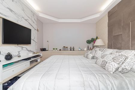 Apartamento à venda com 207m², 4 quartos e 3 vagas Apartamento à venda com 207m², 4 quartos e 3 vagasQuarto Suíte 1