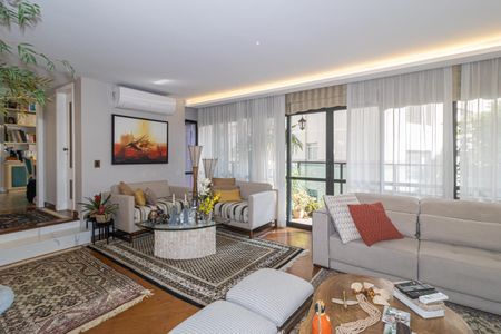 Apartamento à venda com 207m², 4 quartos e 3 vagas
