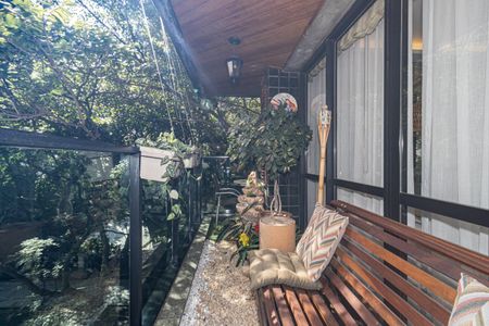 Apartamento à venda com 207m², 4 quartos e 3 vagas Apartamento à venda com 207m², 4 quartos e 3 vagasVaranda da Sala