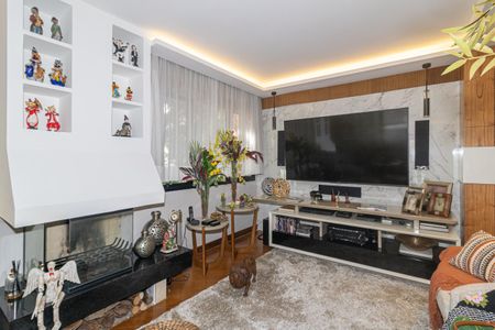 Apartamento à venda com 207m², 4 quartos e 3 vagas Apartamento à venda com 207m², 4 quartos e 3 vagasSala