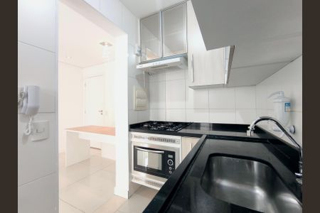 Apartamento à venda com 51m², 2 quartos e 1 vagaCozinha e Área de Serviço