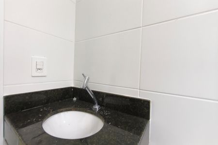 Apartamento para alugar com 57m², 2 quartos e 1 vaga Apartamento para alugar com 57m², 2 quartos e 1 vagaBanheiro Social
