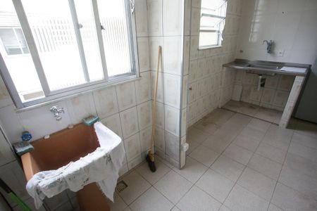 Apartamento à venda com 79m², 2 quartos e 1 vagaÁrea de Serviço
