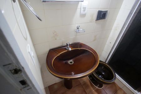 Apartamento à venda com 79m², 2 quartos e 1 vagaBanheiro