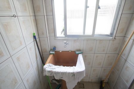 Apartamento à venda com 79m², 2 quartos e 1 vagaÁrea de Serviço