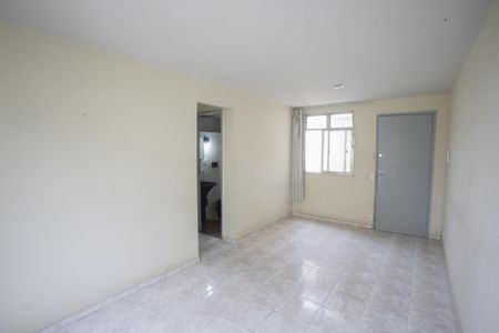 Apartamento à venda com 79m², 2 quartos e 1 vagaSala