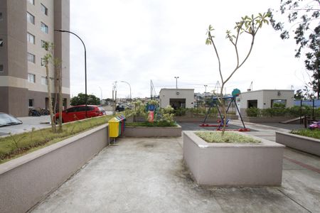 Apartamento para alugar com 48m², 2 quartos e 1 vagaÁrea comum - Playground