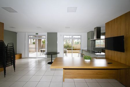 Apartamento para alugar com 48m², 2 quartos e 1 vagaÁrea comum - Salão de festas