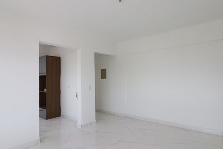 Apartamento à venda com 2 quartos, 75m² em Passo D’areia, Porto Alegre