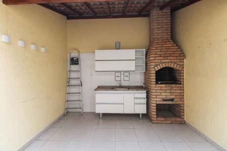 Casa para alugar com 135m², 3 quartos e 2 vagasQuintal e Churrasqueira 