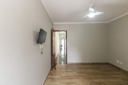 Casa para alugar com 135m², 3 quartos e 2 vagasSuíte 1