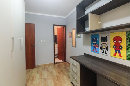 Casa para alugar com 135m², 3 quartos e 2 vagasSuíte 2