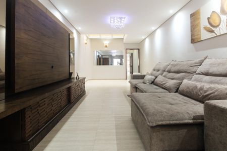 Casa para alugar com 135m², 3 quartos e 2 vagasSala 