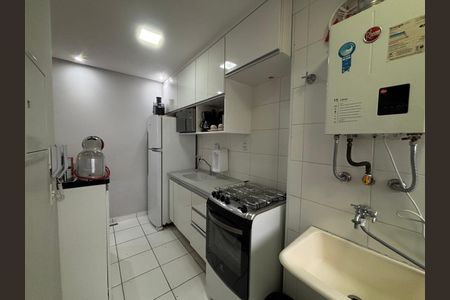 Apartamento à venda com 52m², 2 quartos e sem vagaCozinha - Armários