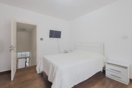 Casa para alugar com 3 quartos, 450m² em Vila Madalena, São Paulo