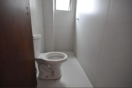Banheiro de kitnet/studio para alugar com 1 quarto, 49m² em Vila Guilherme, São Paulo
