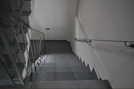 Studio para alugar com 49m², 1 quarto e sem vagaEscada