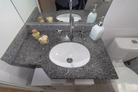 Apartamento à venda com 64m², 2 quartos e 1 vagaBanheiro 2