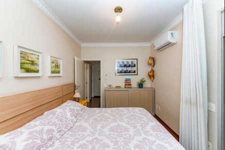 Apartamento à venda com 105m², 3 quartos e 2 vagasSuíte