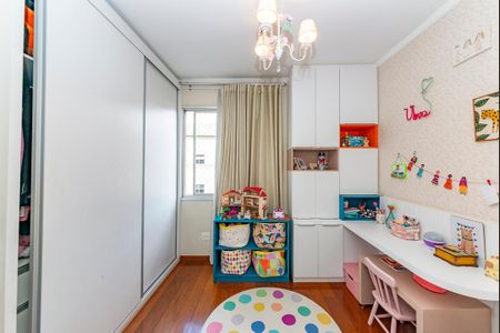 Apartamento à venda com 105m², 3 quartos e 2 vagasQuarto 2