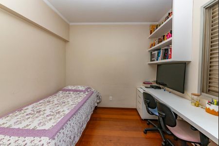 Apartamento à venda com 105m², 3 quartos e 2 vagasQuarto 3