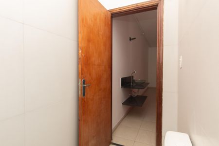 Banheiro de kitnet/studio para alugar com 1 quarto, 45m² em Vila Guilherme, São Paulo