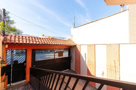 Casa à venda com 240m², 3 quartos e 6 vagasEntrada