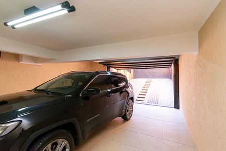 Casa à venda com 240m², 3 quartos e 6 vagasGaragem
