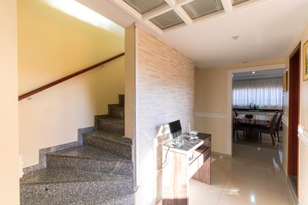 Casa à venda com 240m², 3 quartos e 6 vagasHall de entrada