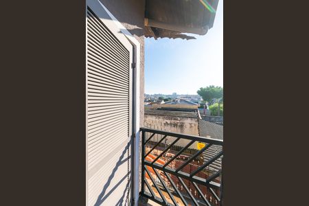 Casa à venda com 240m², 3 quartos e 6 vagasQuarto 1 - Varanda