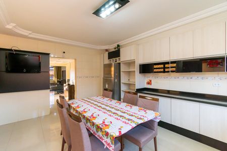 Casa à venda com 240m², 3 quartos e 6 vagasCozinha